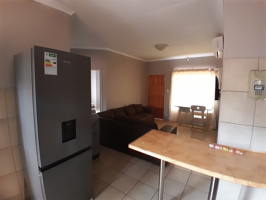 To Let 2 Bedroom Property for Rent in Kathu Northern Cape